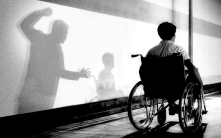 Simpósio debate a violência contra a pessoa com deficiência