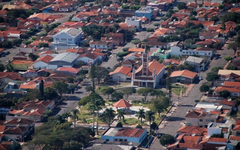 Tráfico em Taguaí