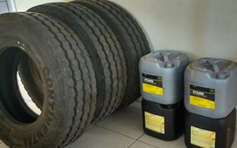 Funcionário é detido suspeito de furtar pneus e óleo de empresa