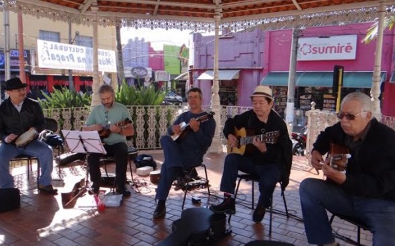 No Largo do Mercado, a boa música instrumental