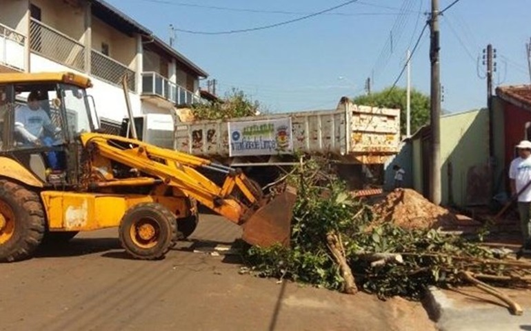 Projeto Cidade Limpa espera coletar 50 toneladas de lixo em Taquarituba