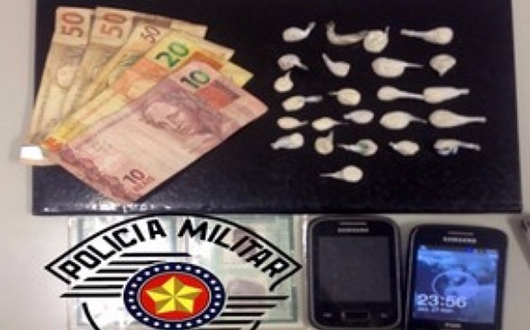 Polícia Militar prende dois suspeitos por tráfico de drogas em Fartura