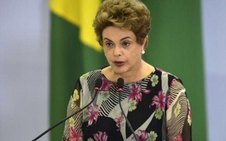 Dilma anuncia recursos para pesquisa e combate ao Aedes aegypti