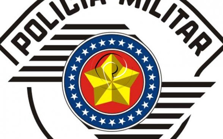 POLICIAIS DE BOTUCATU RECEBERAM  HOMENAGENS DO COMANDANTE DO BATALHÃO.