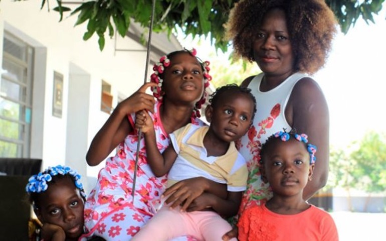 Mães angolanas buscam SP e obrigam Prefeitura a criar abrigo